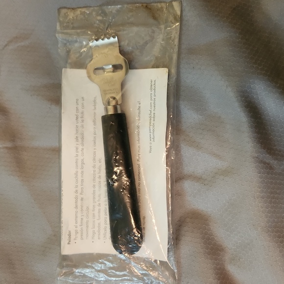 Pampered Chef Kitchen Pampered Chef Lemon Zester Poshmark
